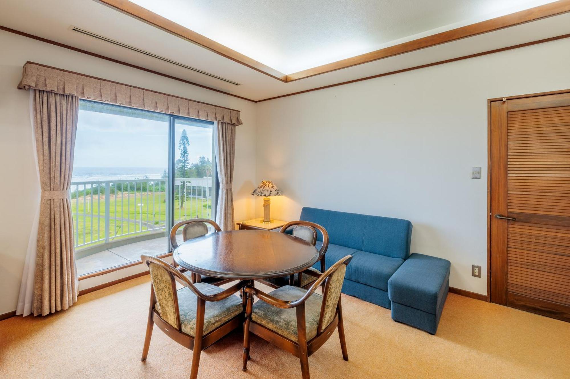 Hotel Coral Palms Suno