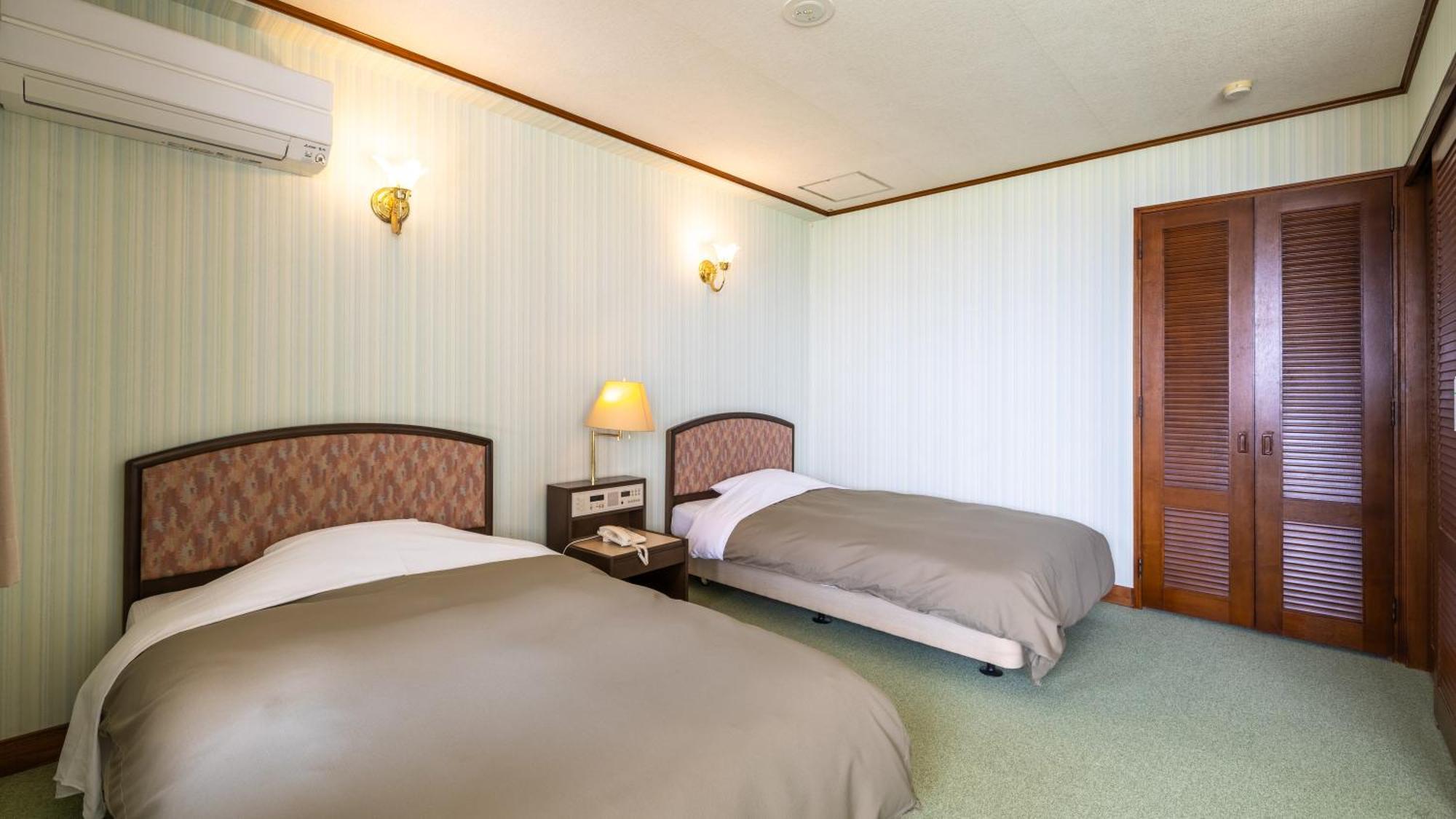 Hotel Coral Palms 3*