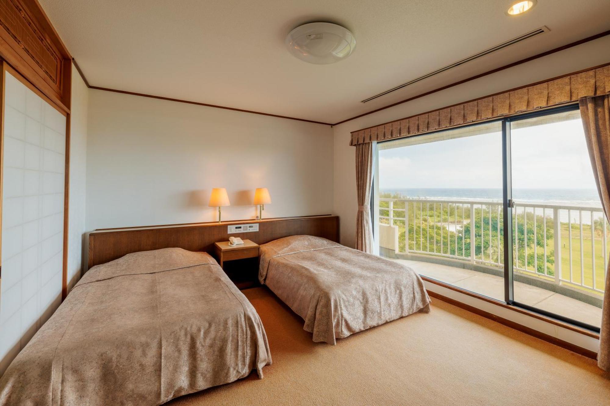 Coral Palms 3* Suno